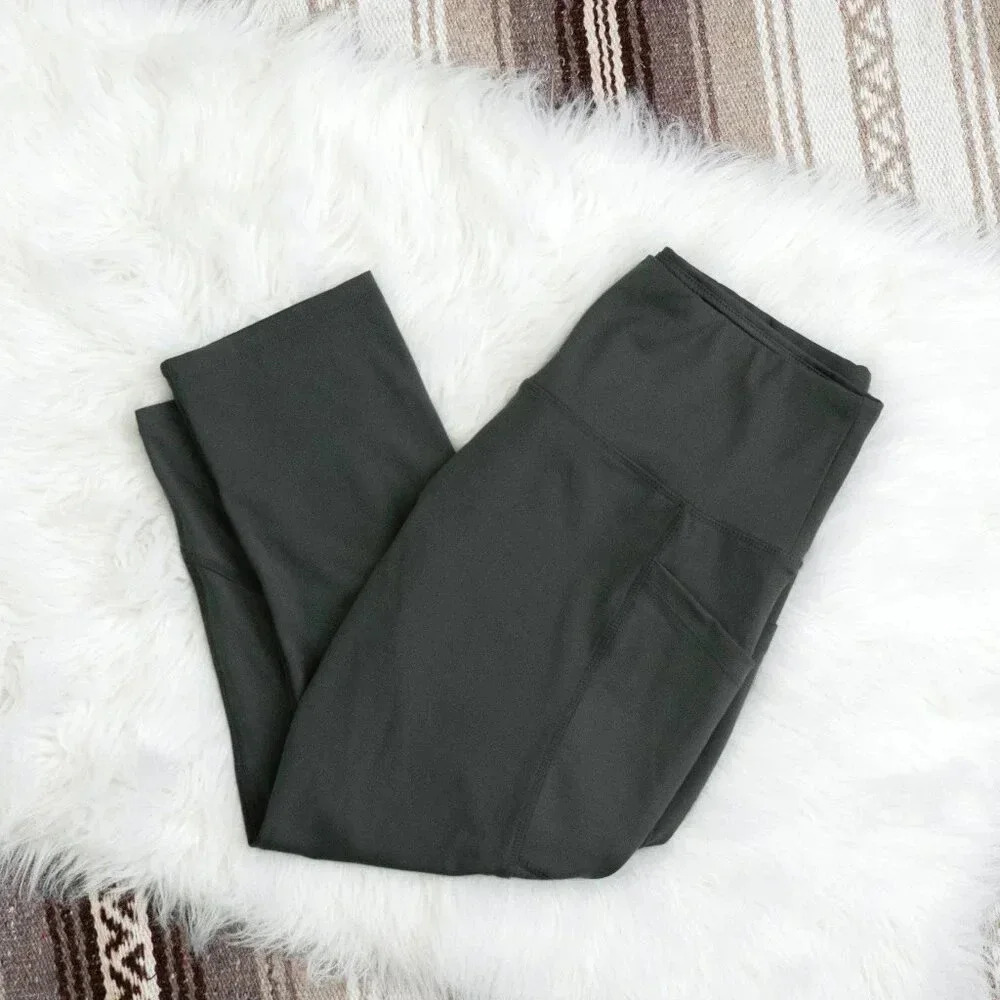 EUC N.Y.L. New York Laundry Size Large Gray/Green Cropped Leggings with Pockets